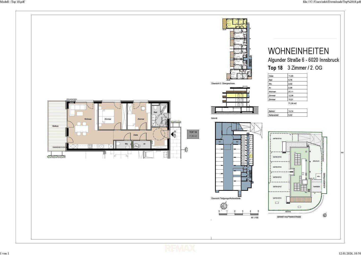 Grundriss einer Wohneinheit mit Balkon, Badezimmern und einem offenen Wohnbereich.