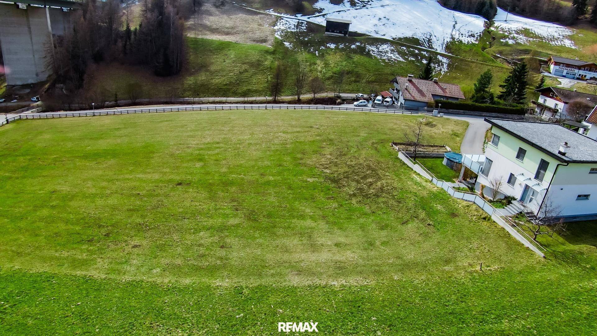 Vielseitiges Angebot – 1040 m² großes Grundstück in Matrei am Brenner! - Ansicht 2