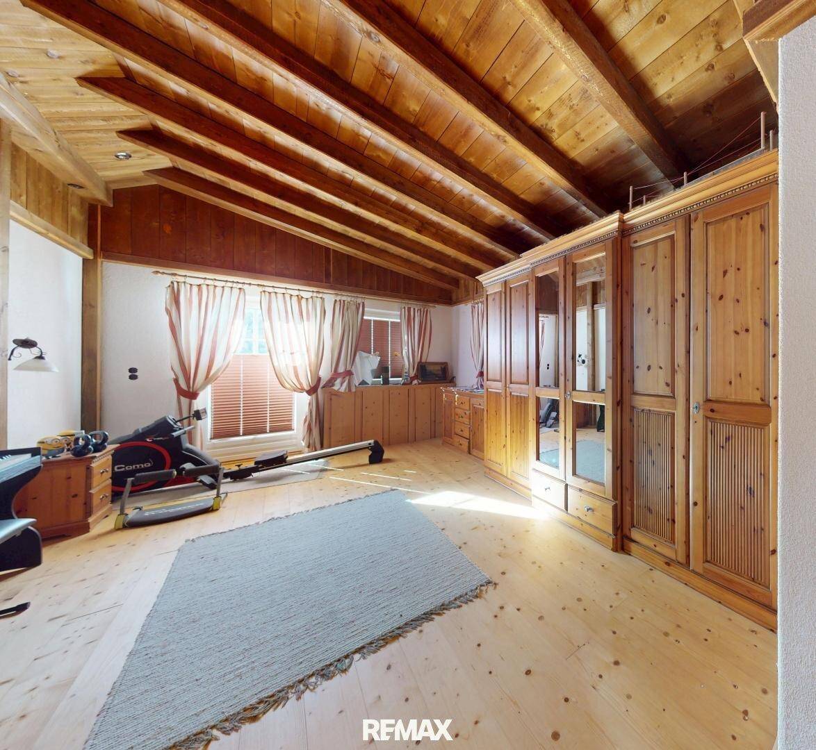 Niederthai - Betreiberwohnung - EG - Zimmer I