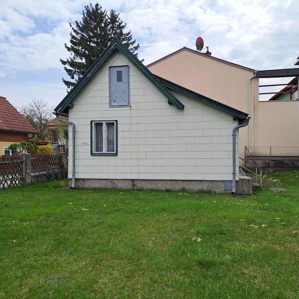 Gepflegtes Einfamilienhaus in ruhiger Siedlungslage - Więcej