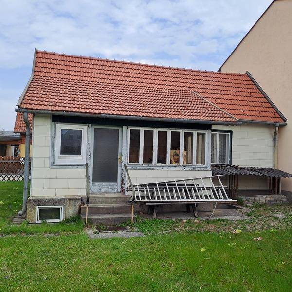 Gepflegtes Einfamilienhaus in ruhiger Siedlungslage - Widok 5