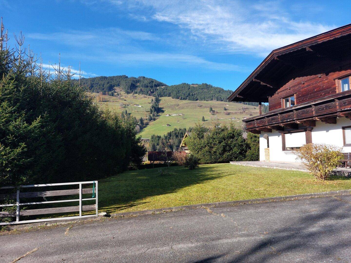 Traumhafter Freizeitwohnsitz in Aurach mit Kaiserblick und Riesen Potential! – pohled 4