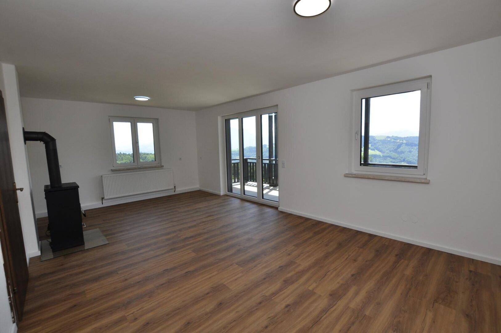 Zweitwohnsitzoption! Perfekte 2-3 Zimmer Wohnung in absoluter Aussichts-/Ruhelage am Kronberg - Ansicht 4