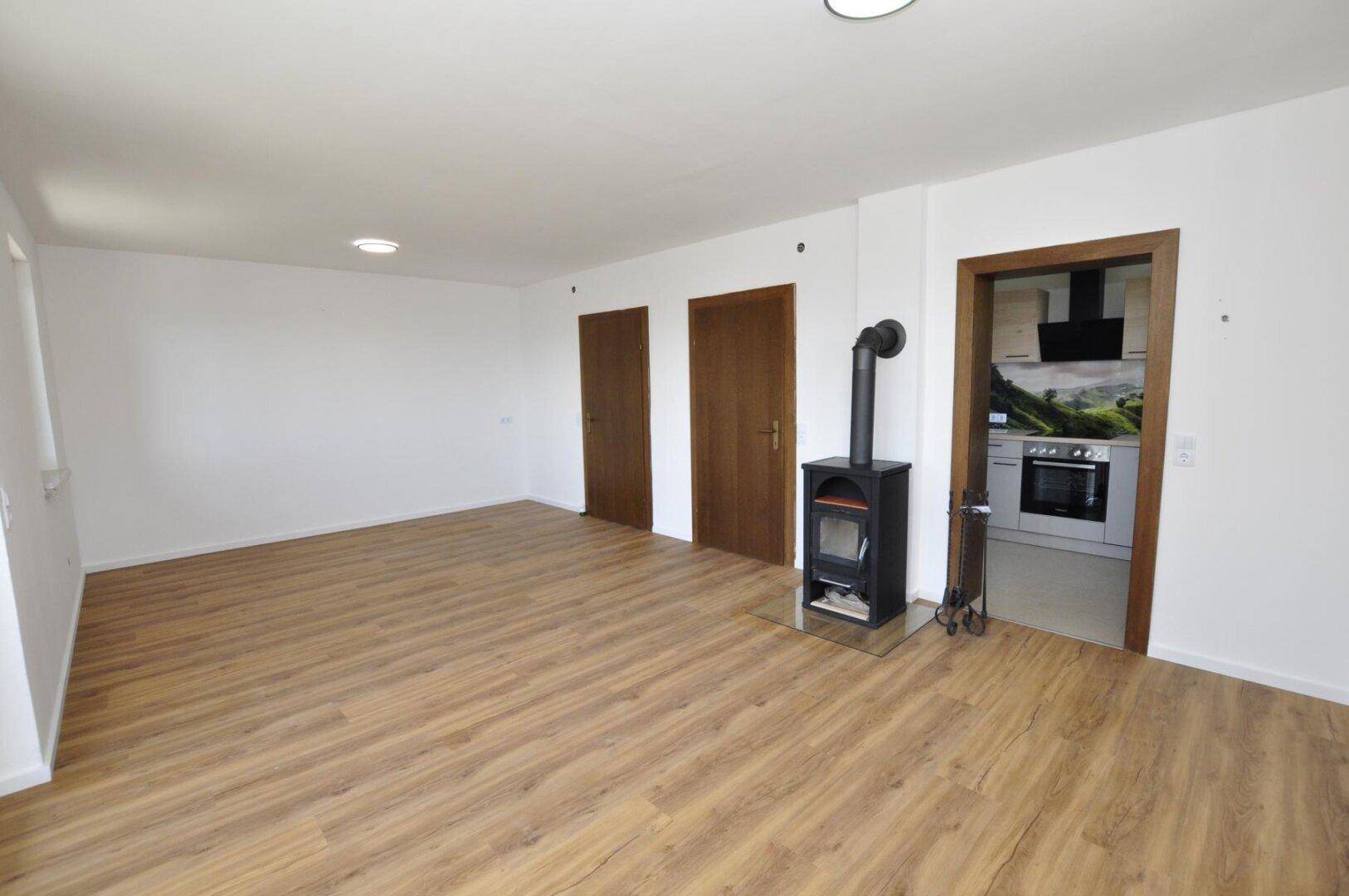 Zweitwohnsitzoption! Perfekte 2-3 Zimmer Wohnung in absoluter Aussichts-/Ruhelage am Kronberg - Ansicht 5