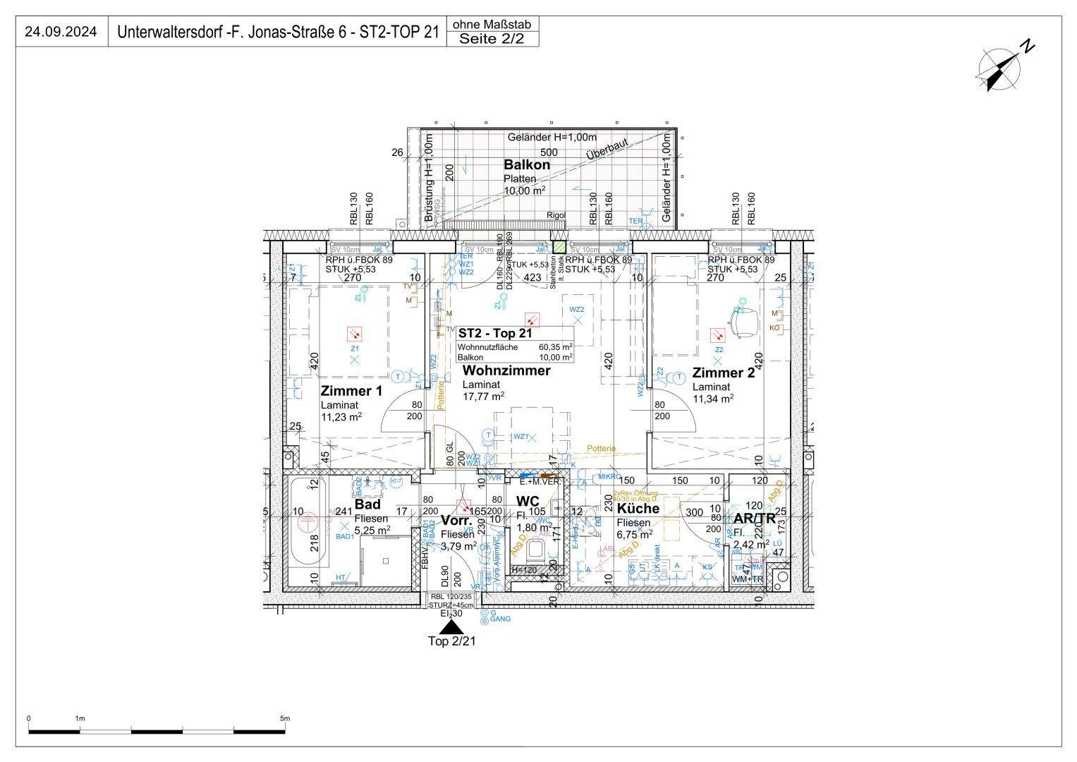 Detaillierter Grundriss der Wohnung mit Raumaufteilung, Maßen und Materialangaben.