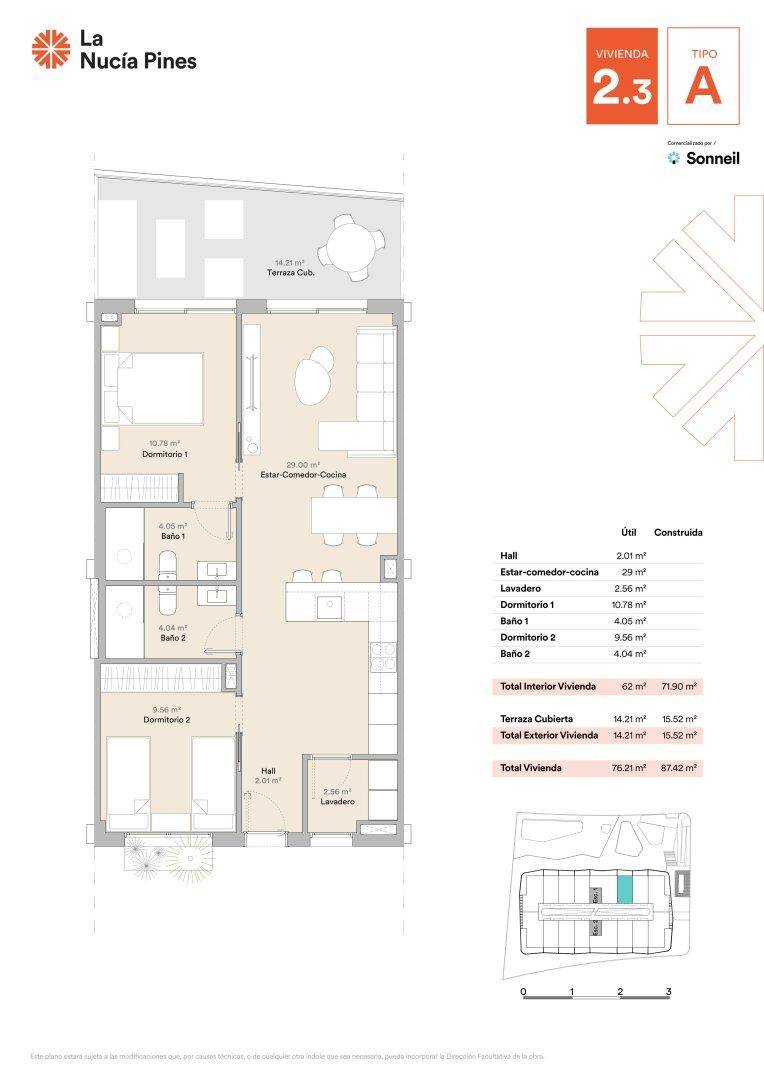Grundriss einer Wohnung mit zwei Schlafzimmern, zwei Bädern und einer überdachten Terrasse.