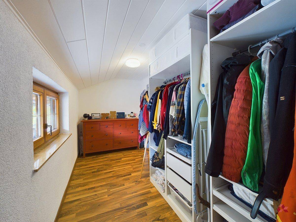 BegehbarerKleiderschrank_OG_Haus2