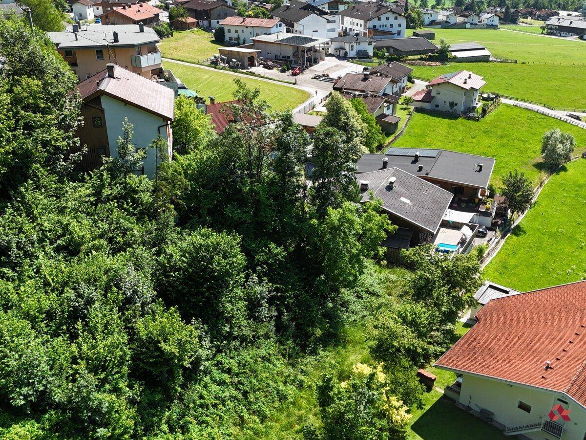 Grundstück