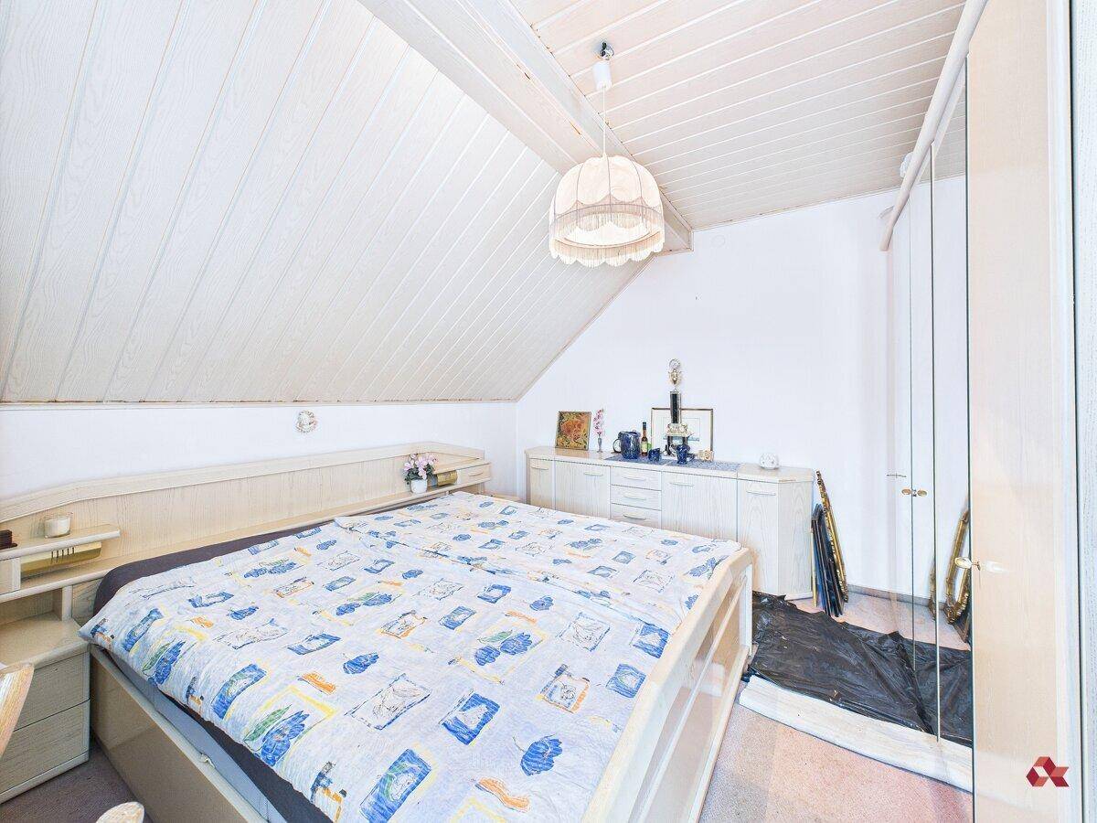 Schlafzimmer 2