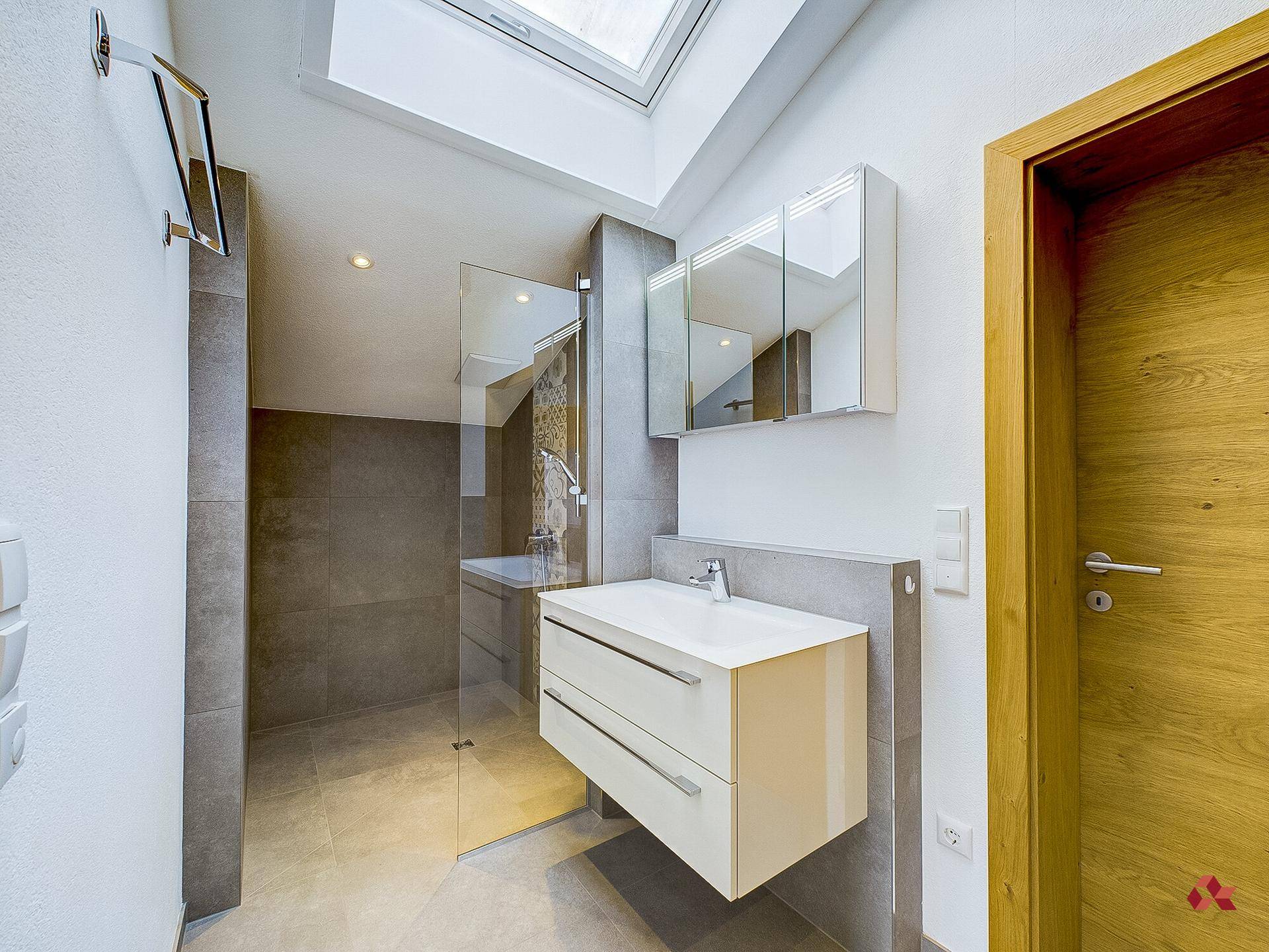 1. OG Badezimmer/WC