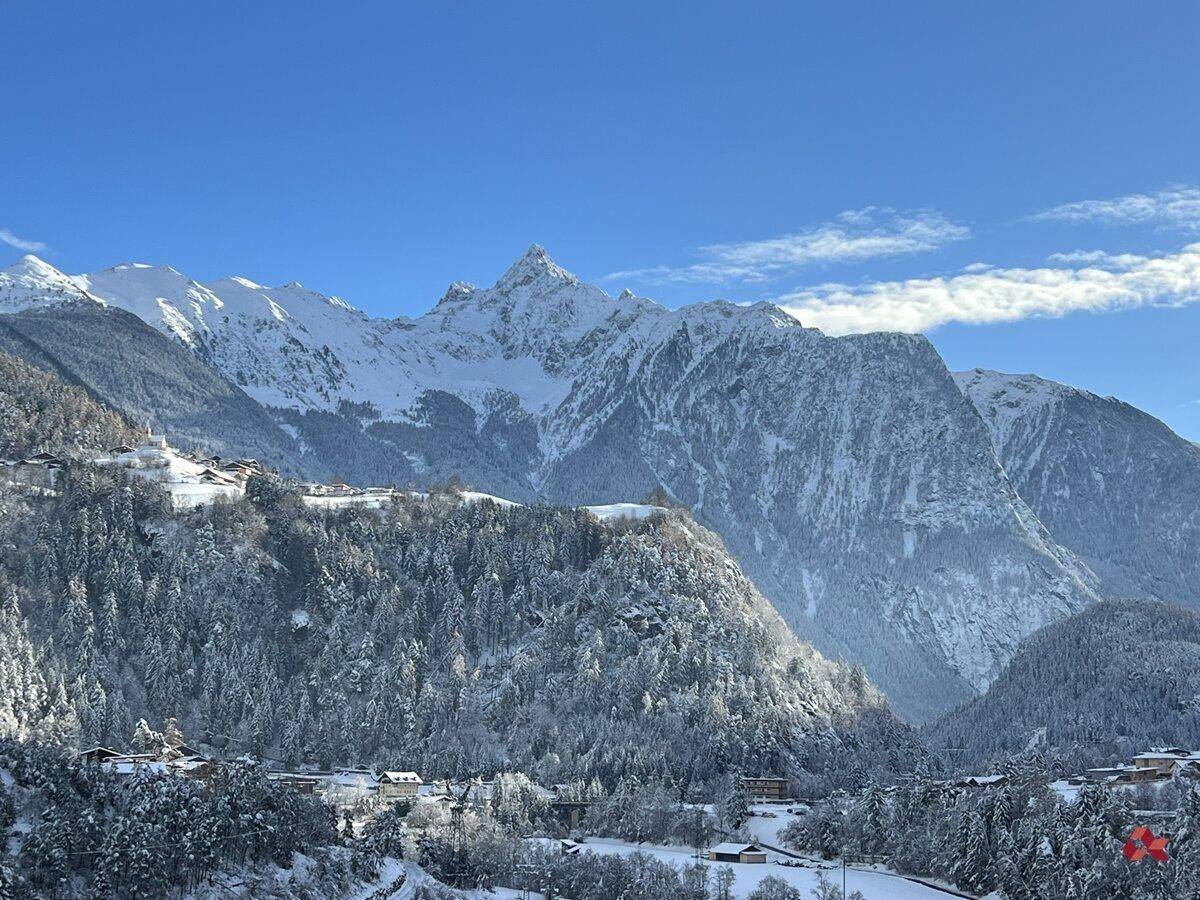 Doppelhaushälfte in Sautens (Ötztal) mit Blickins Grüne und ansprechender Außenanlage - Mehr