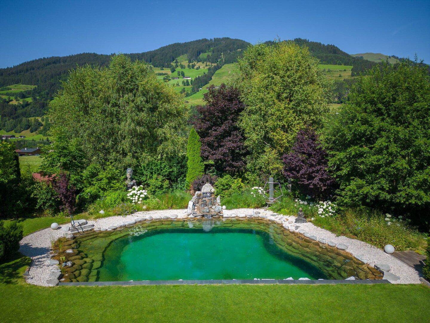 Prachtvolles Landhaus in idyllischer Lage - Ansicht 4
