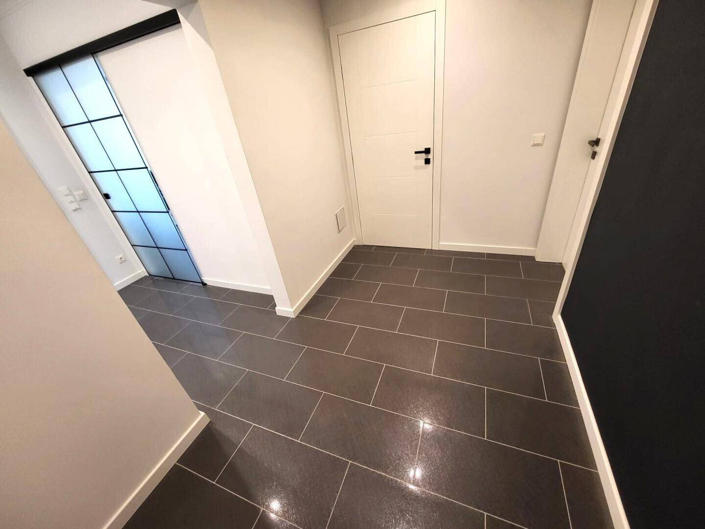 Vorzimmer (2)