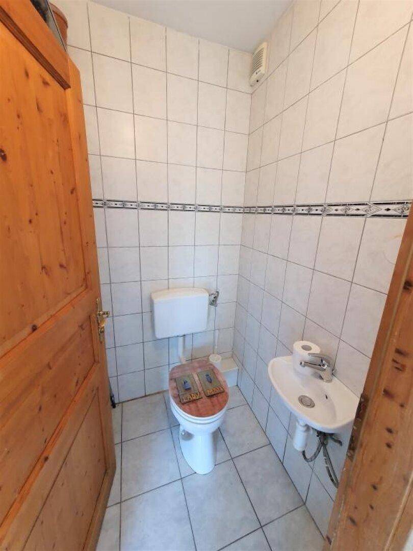 WC.