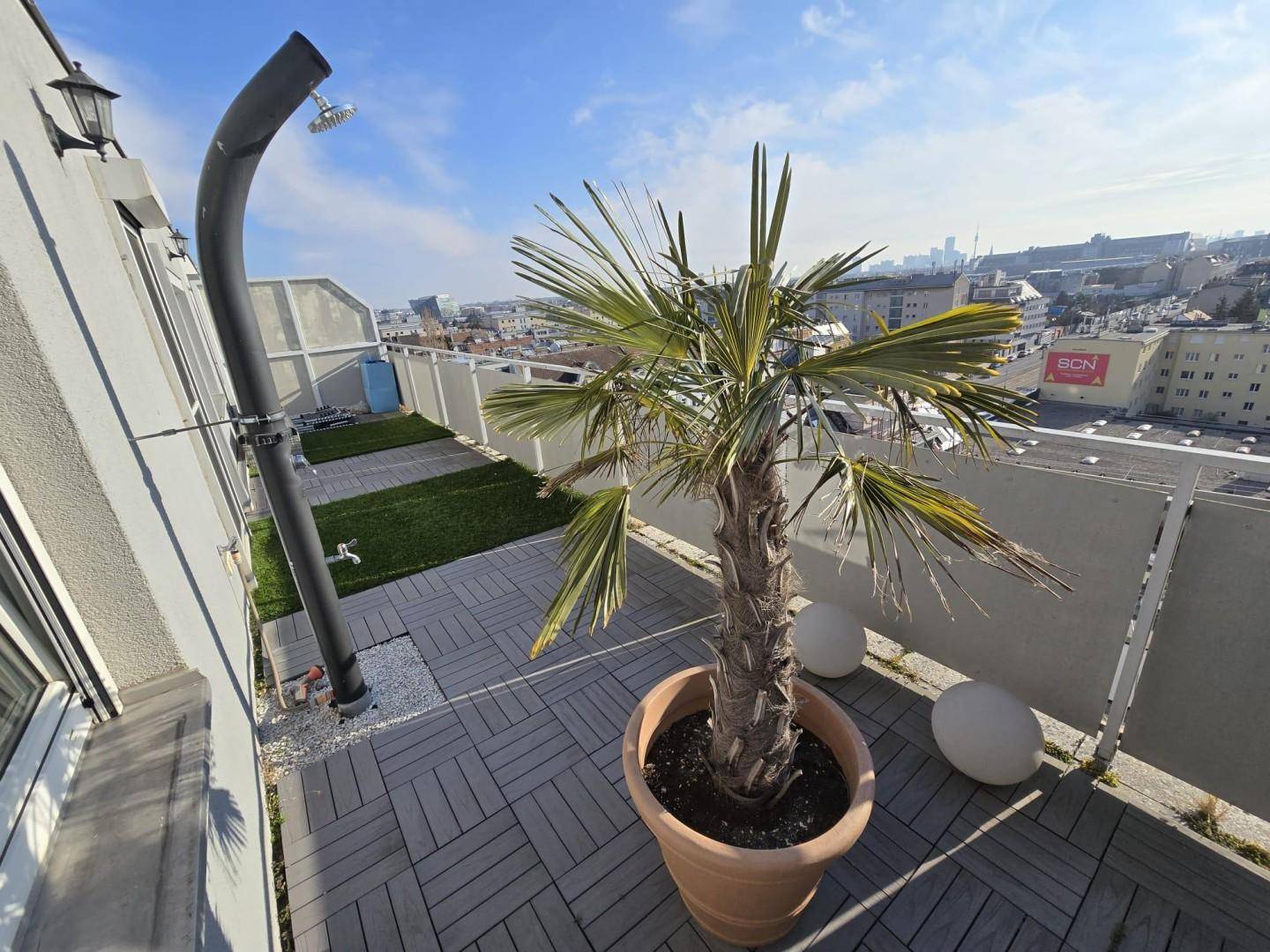 1te Südliche Dachterrasse 23m²