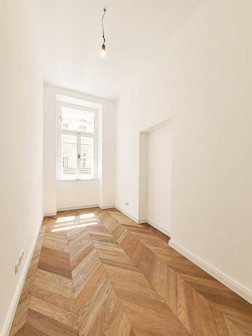 geräumiges Schlafzimmer 2