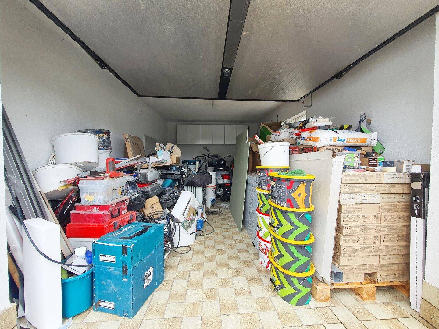 Garage / Stauraum
