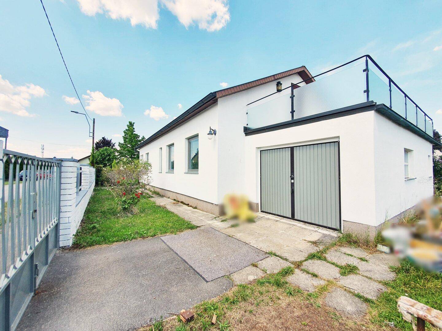 Zufahrt Garage / Stauraum