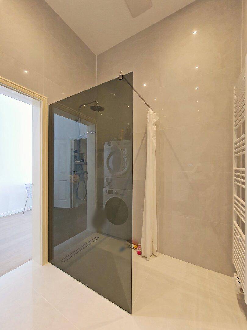 hochwertiges Badezimmer