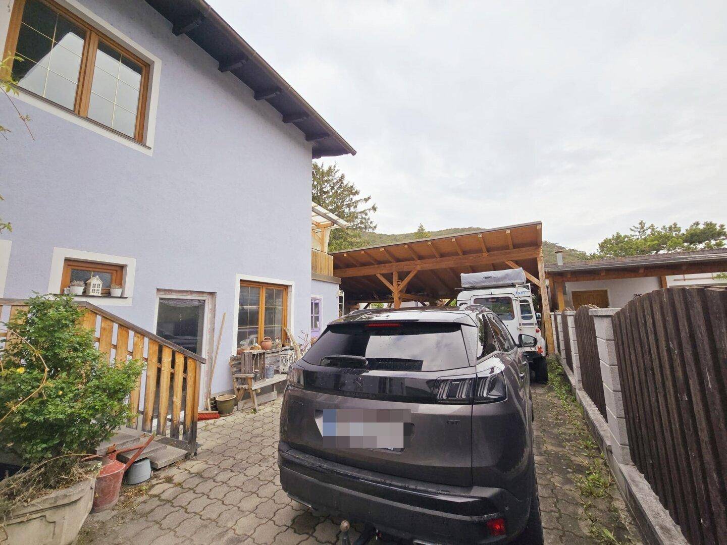 Blick auf die Gutensteiner Alpen + Ideal für 2 Familien + überdachter Pool + 6 Zimmer + 2 Küchen und 2 Bäder + großes Carport – pohled 2
