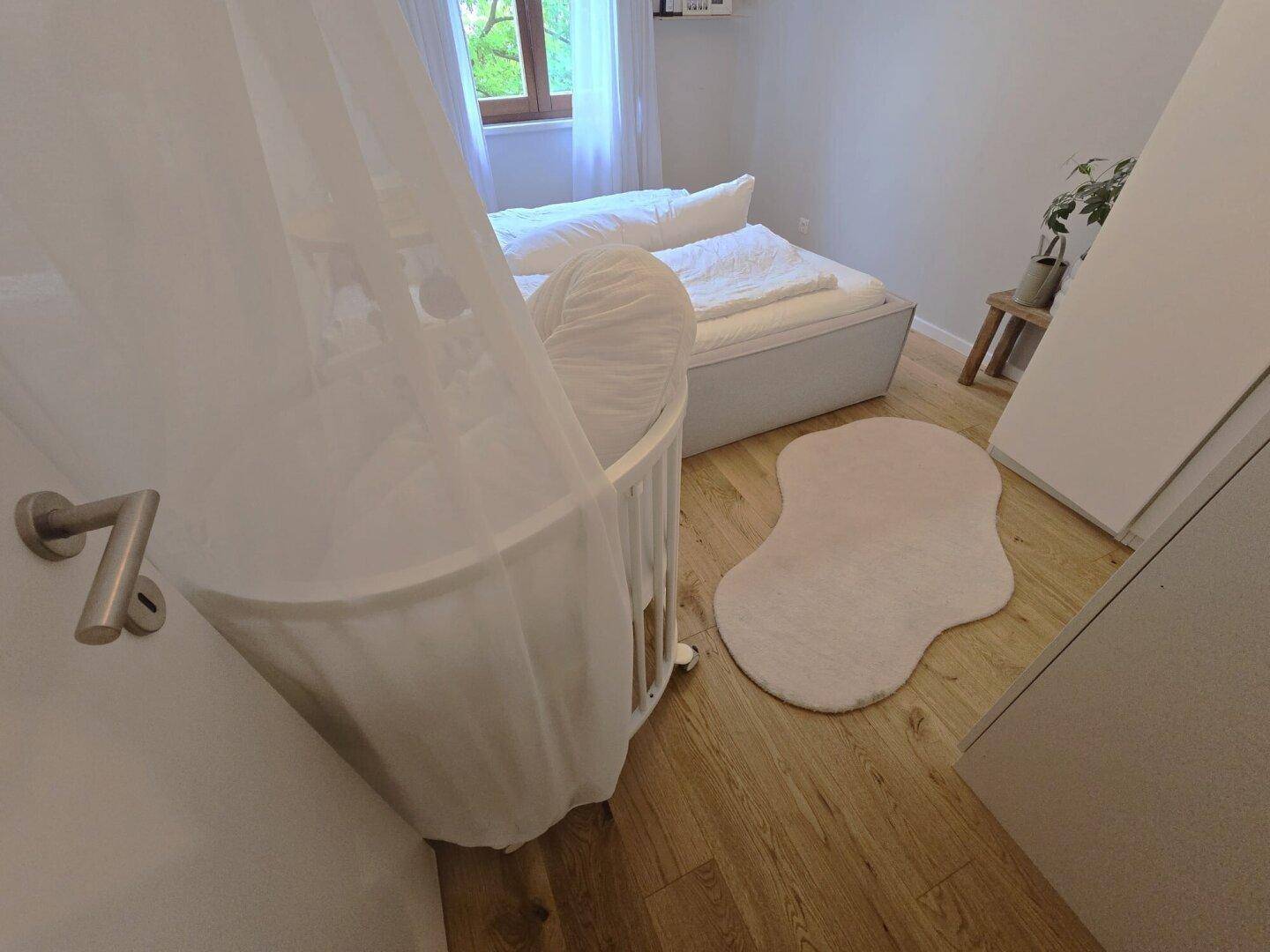 ++ Moderne 3-Zi-Wohnung in Schwechat+ Ruhelage+ 71m² Logga und Balkon+ Garage+ separate Einbauküche ++ - Mehr