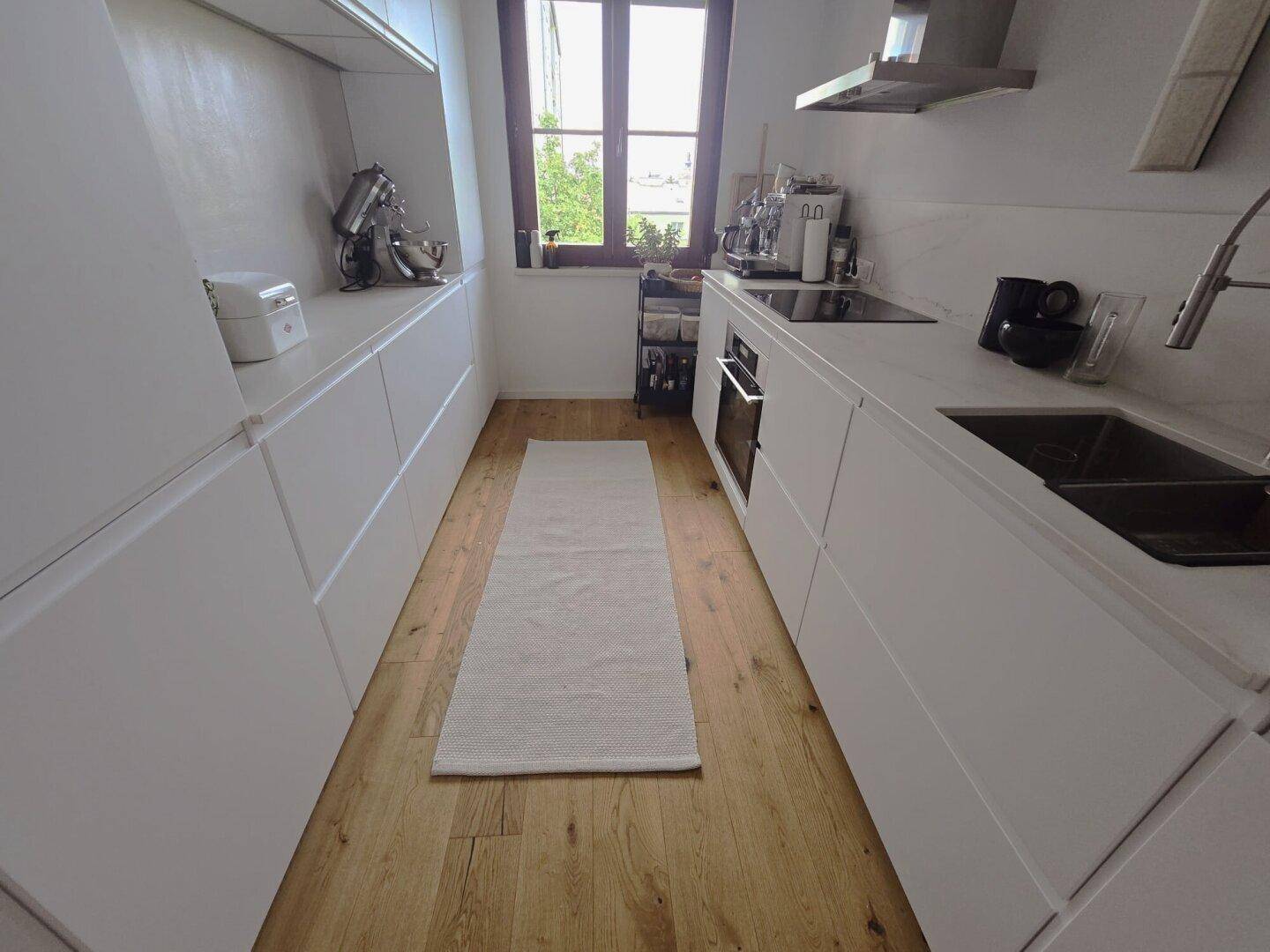 ++ Moderne 3-Zi-Wohnung in Schwechat+ Ruhelage+ 71m² Logga und Balkon+ Garage+ separate Einbauküche ++ - Ansicht 5