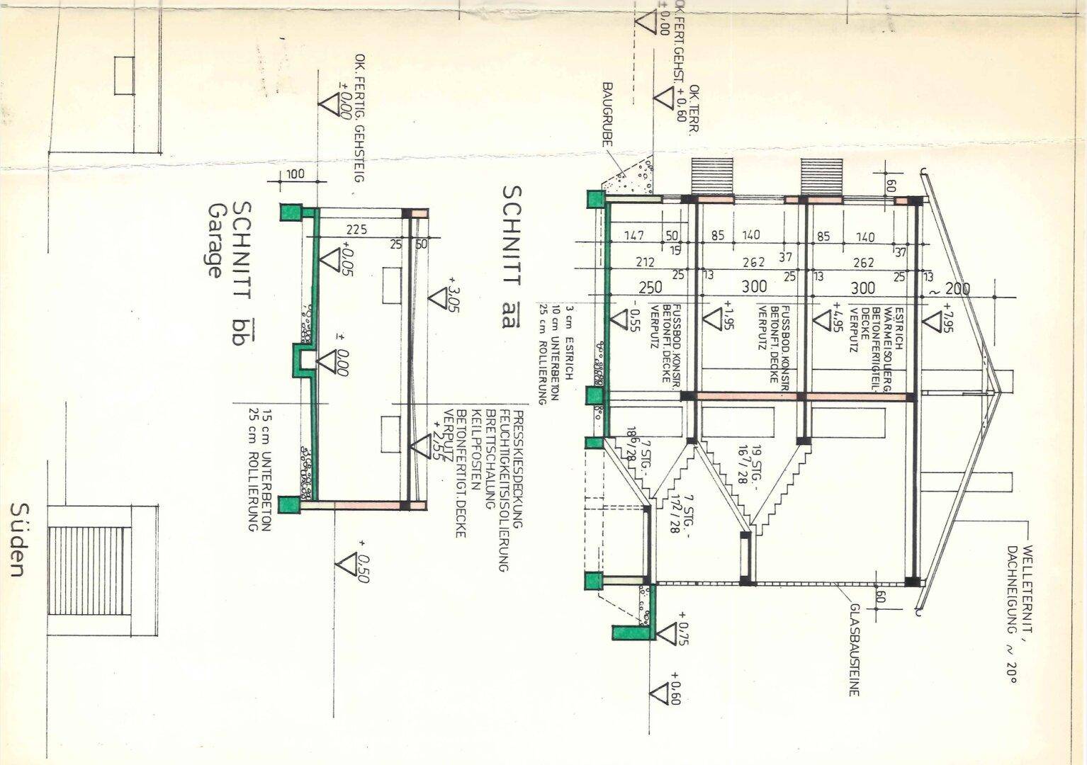 Architektonische Schnitte und Grundriss der Garage mit sichtbarer Dachneigung.