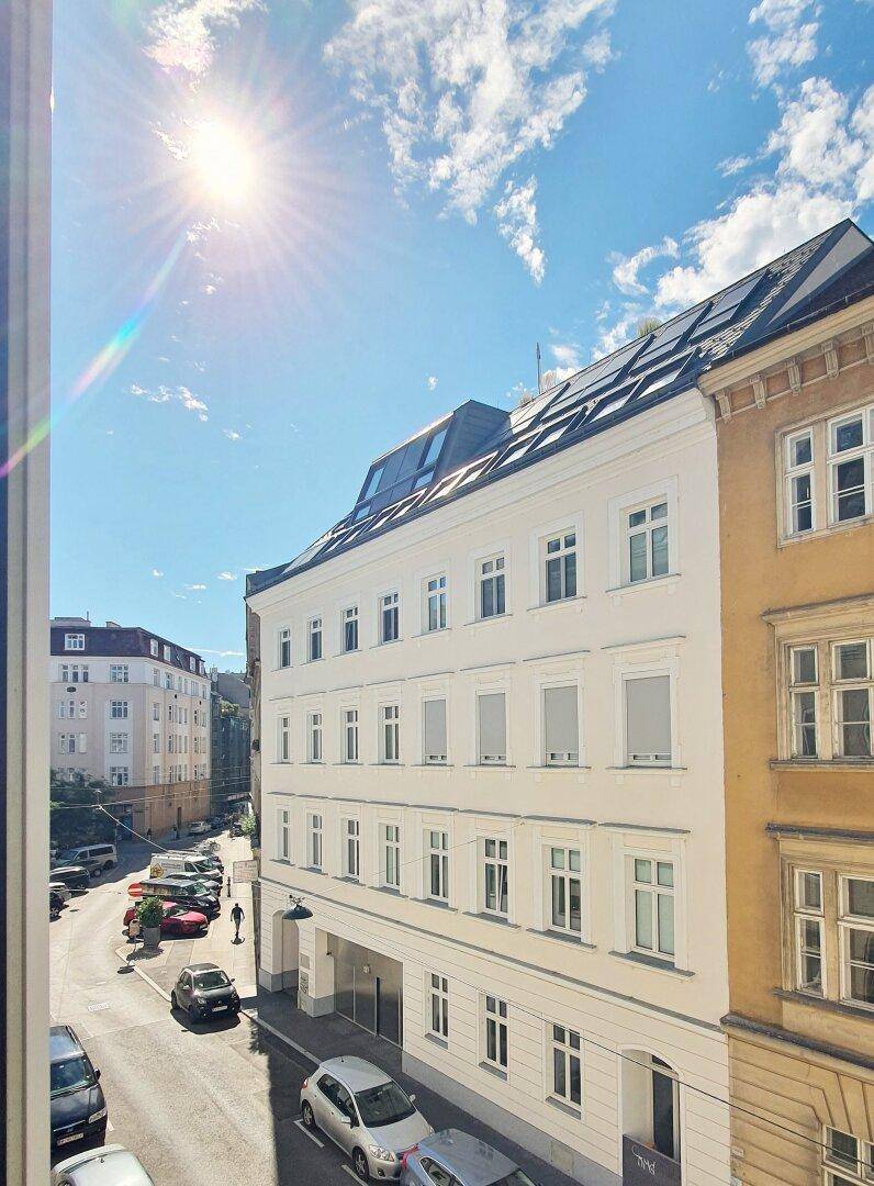 Ausblick Wohnzimmer und Schlafzimmer