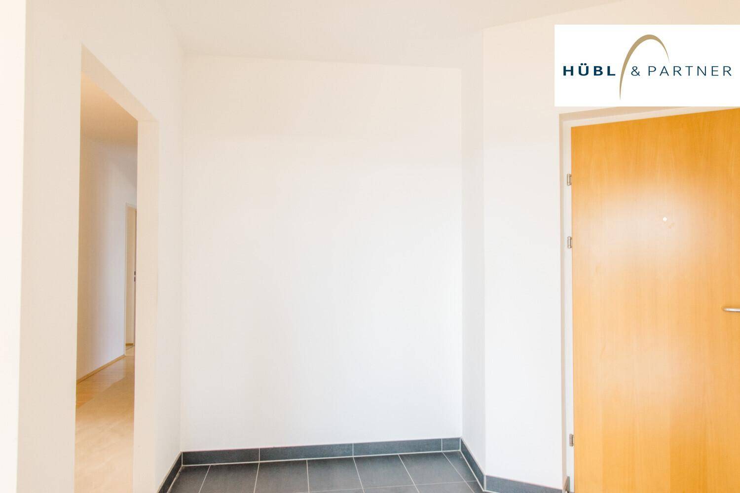 Huebl_Partner_Makler_Wohnung mit Pool und Fitness_Attemsgasse_Kirschblütenpark_viennainternationalschool_u1 Kagran_westfield_013