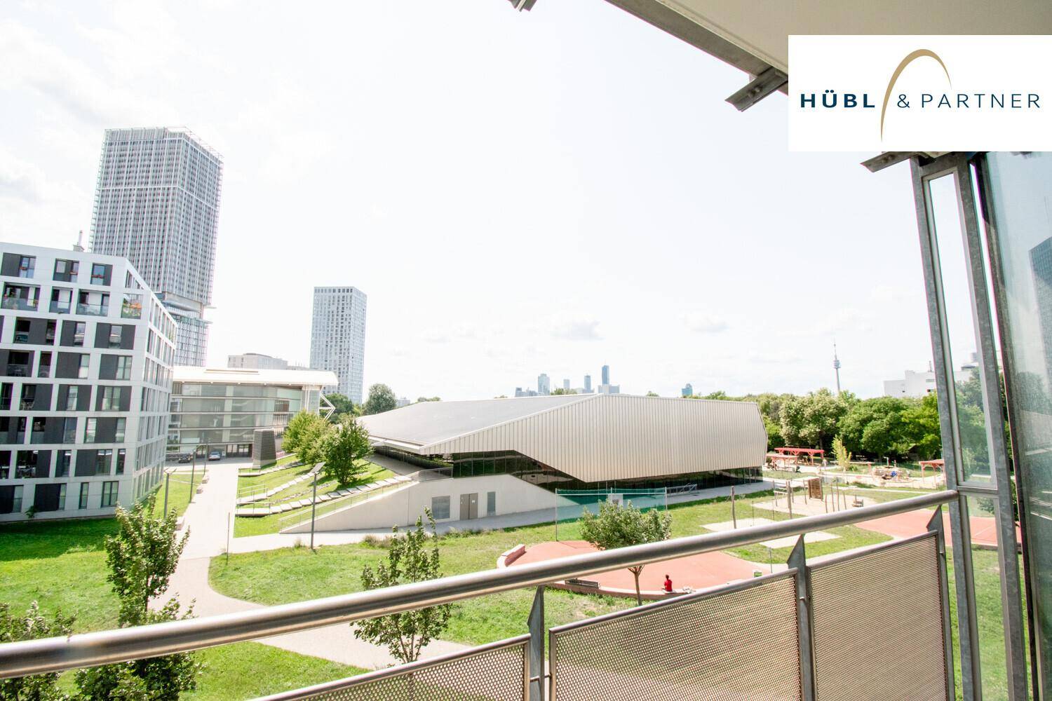 Huebl_Partner_Makler_Wohnung mit Pool und Fitness_Attemsgasse_Kirschblütenpark_viennainternationalschool_u1 Kagran_westfield_017