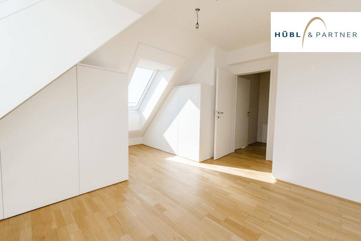 Huebl_Partner_Makler_Dachgeschoßwohnung_1220-Wien_erzherzogkarlstraße_003