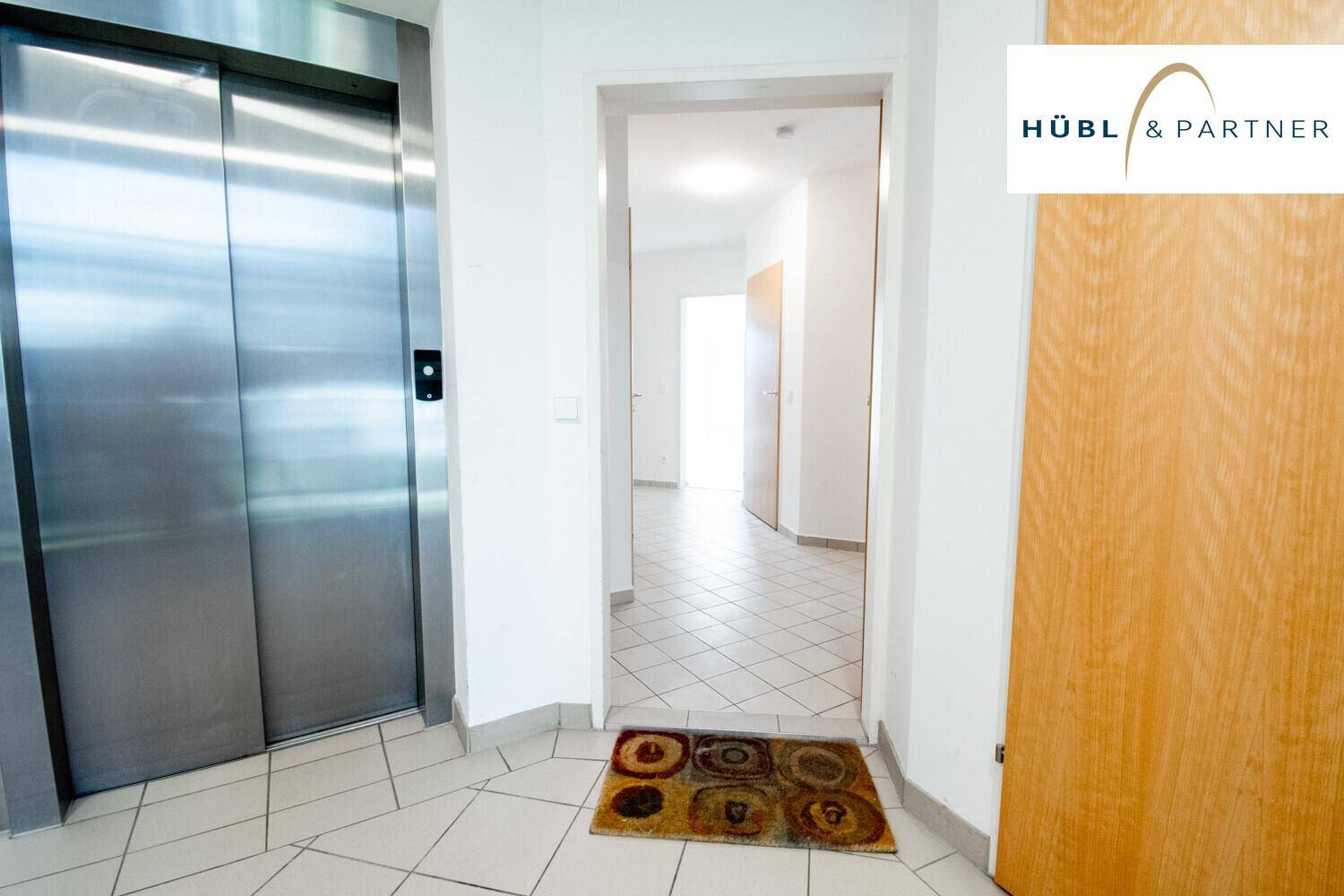 Huebl_Partner_Makler_Wohnung mit Pool und Fitness_Attemsgasse_Kirschblütenpark_viennainternationalschool_u1 Kagran_westfield_022