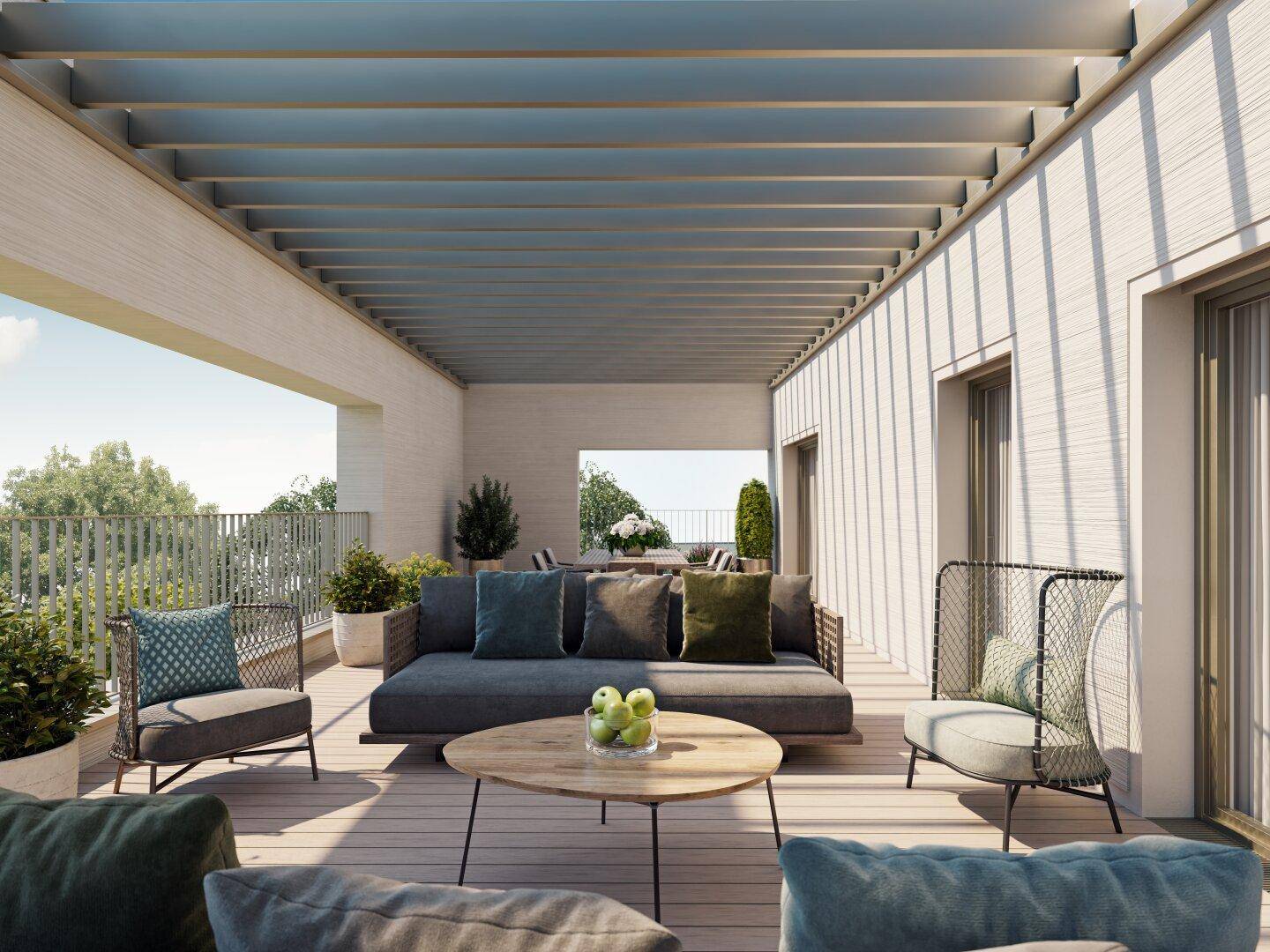 Geräumige Dachterrasse mit moderner Lounge-Möblierung und Pergola.