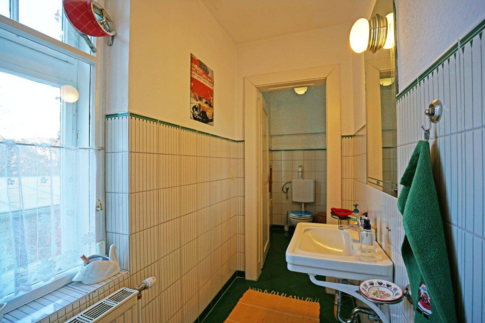 Waschraum und Gästetoilette