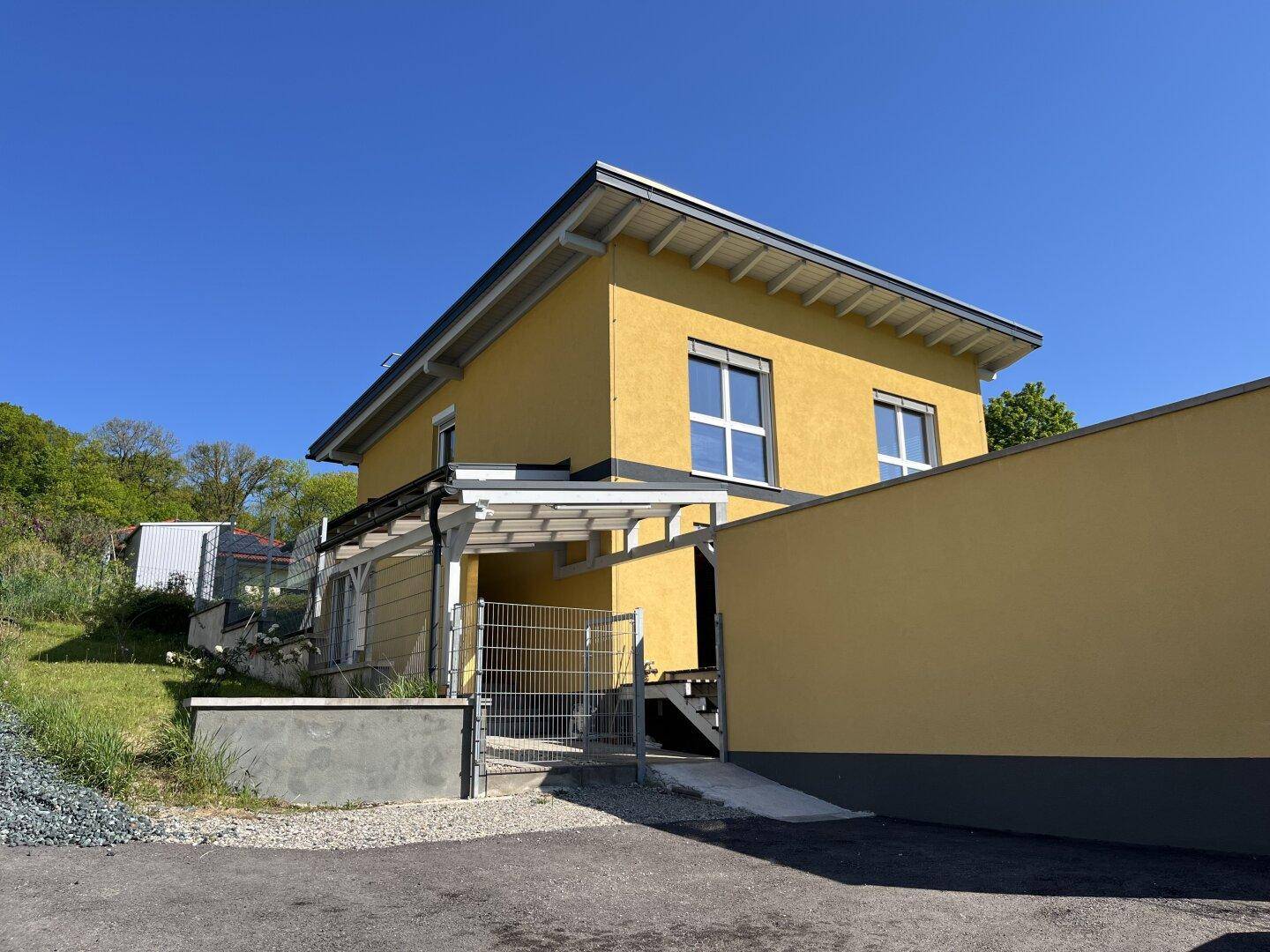 Hausansicht Eingang