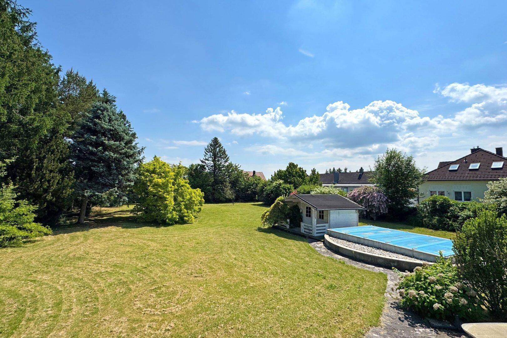 Blick über den Garten