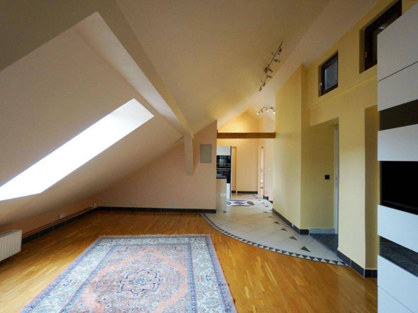 Wohnzimmer Richtung Flur/Küche