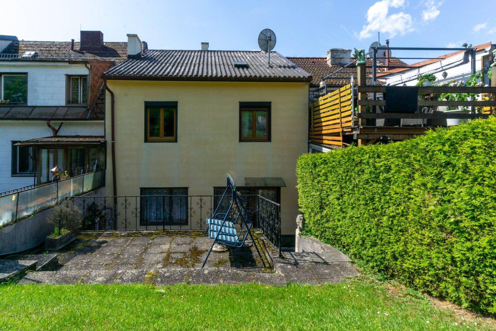 gartenseitige Hausansicht