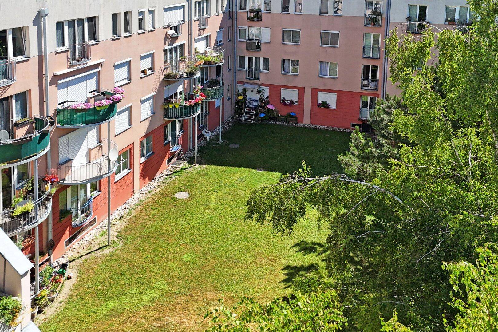 Hausanlage_Garten