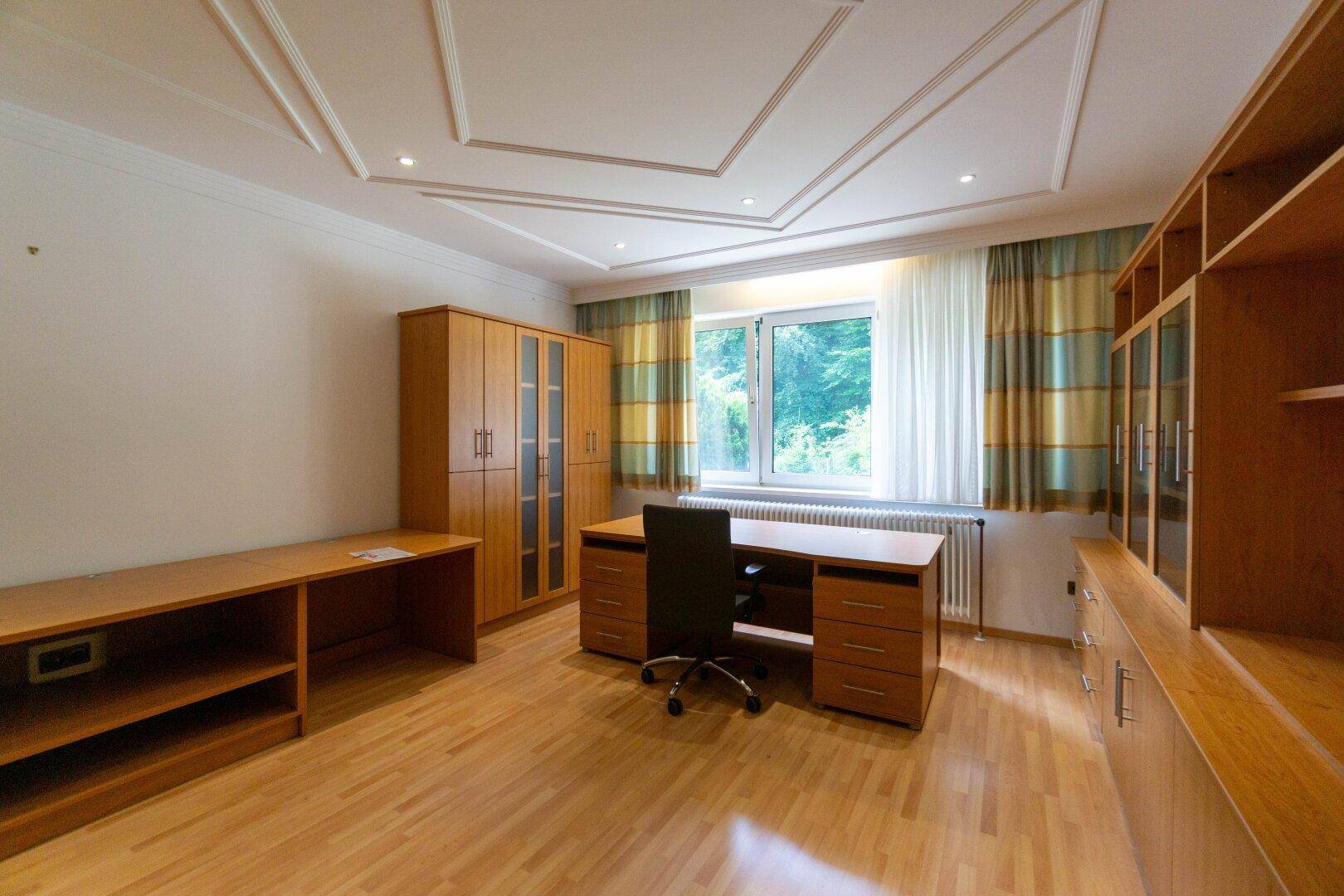 Zimmer EG