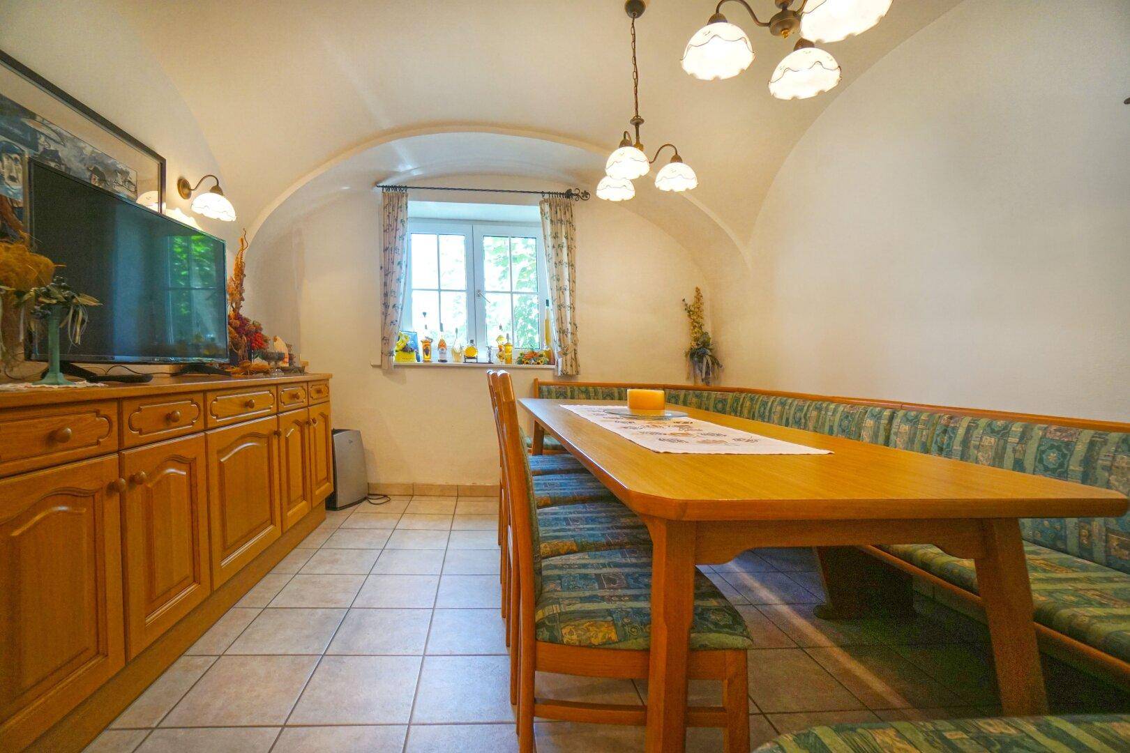 Weinhaus_Wohn-Esszimmer