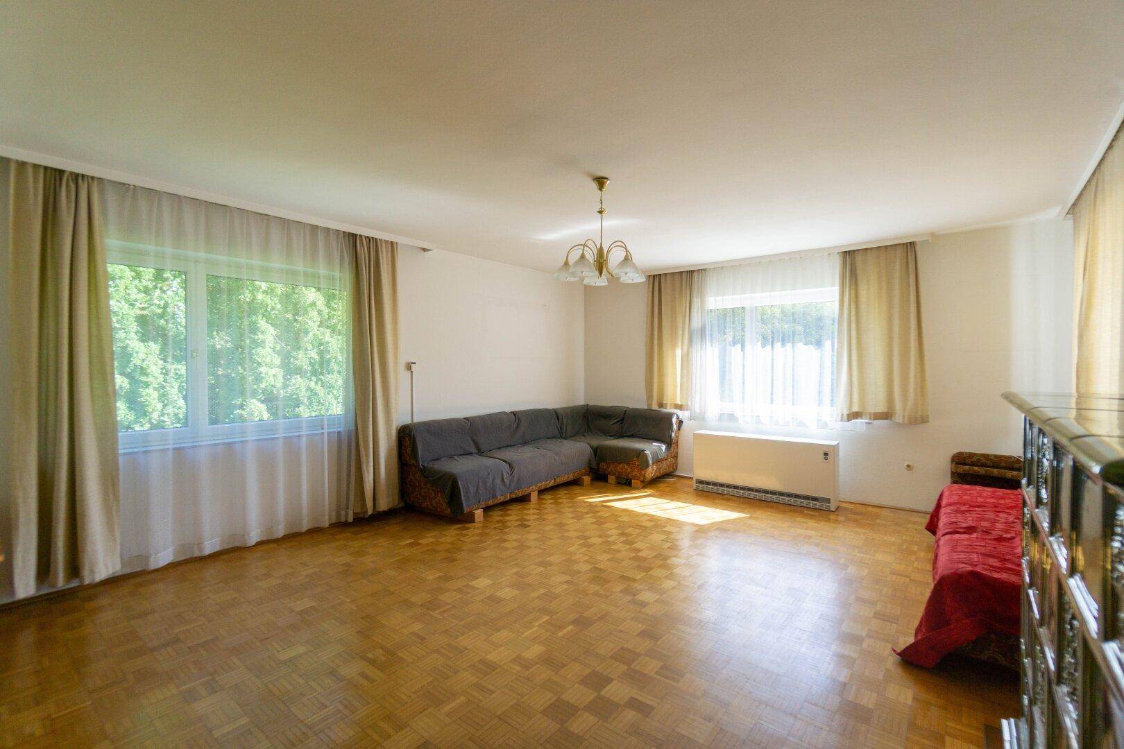 Zimmer 1 mit Kachelofen