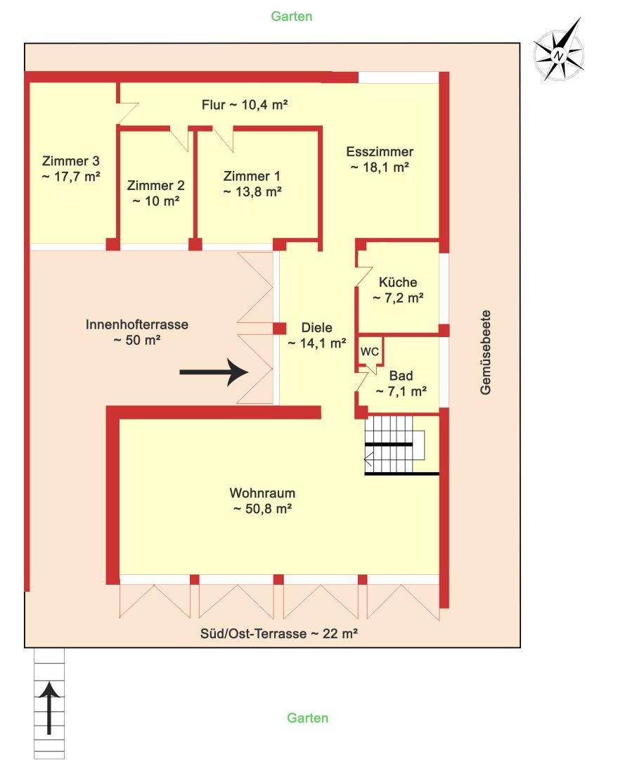 Dieser Grundriss zeigt eine geräumige Wohnung mit Wohnzimmer, Esszimmer, Küche, drei Schlafzimmern, Bad und separatem WC. Zwei Terrassen und ein Gartenbereich sind ebenfalls eingezeichnet.