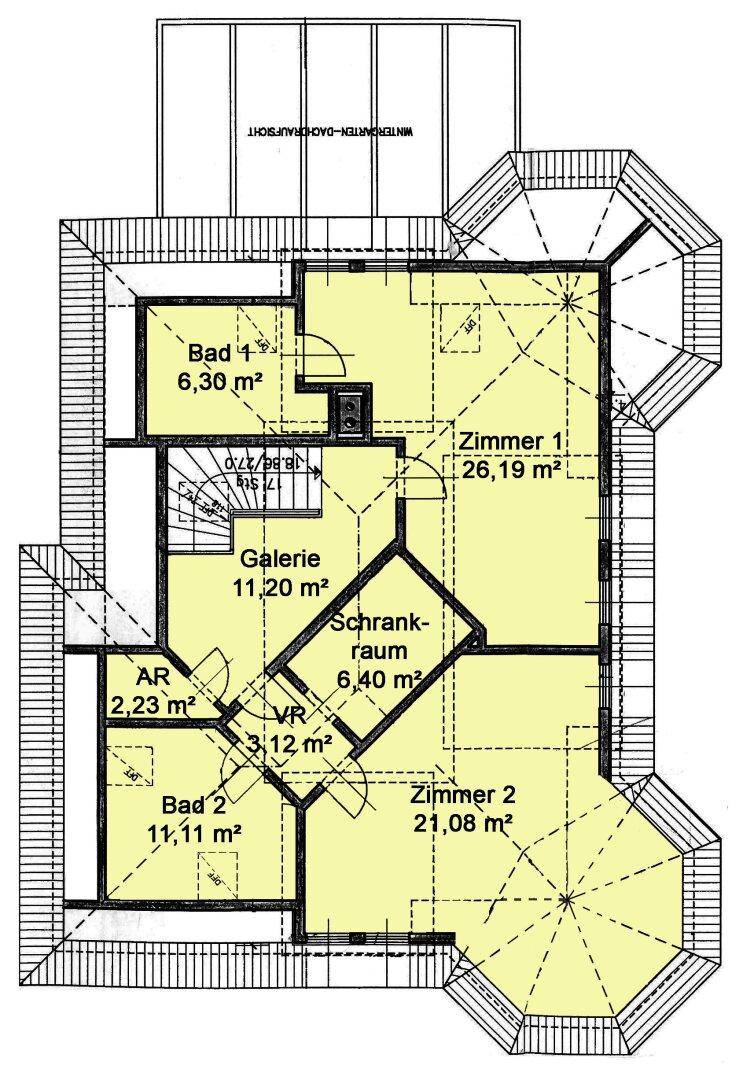 Grundriss des Obergeschosses mit zwei Schlafzimmern, zwei Bädern und einem begehbaren Kleiderschrank.