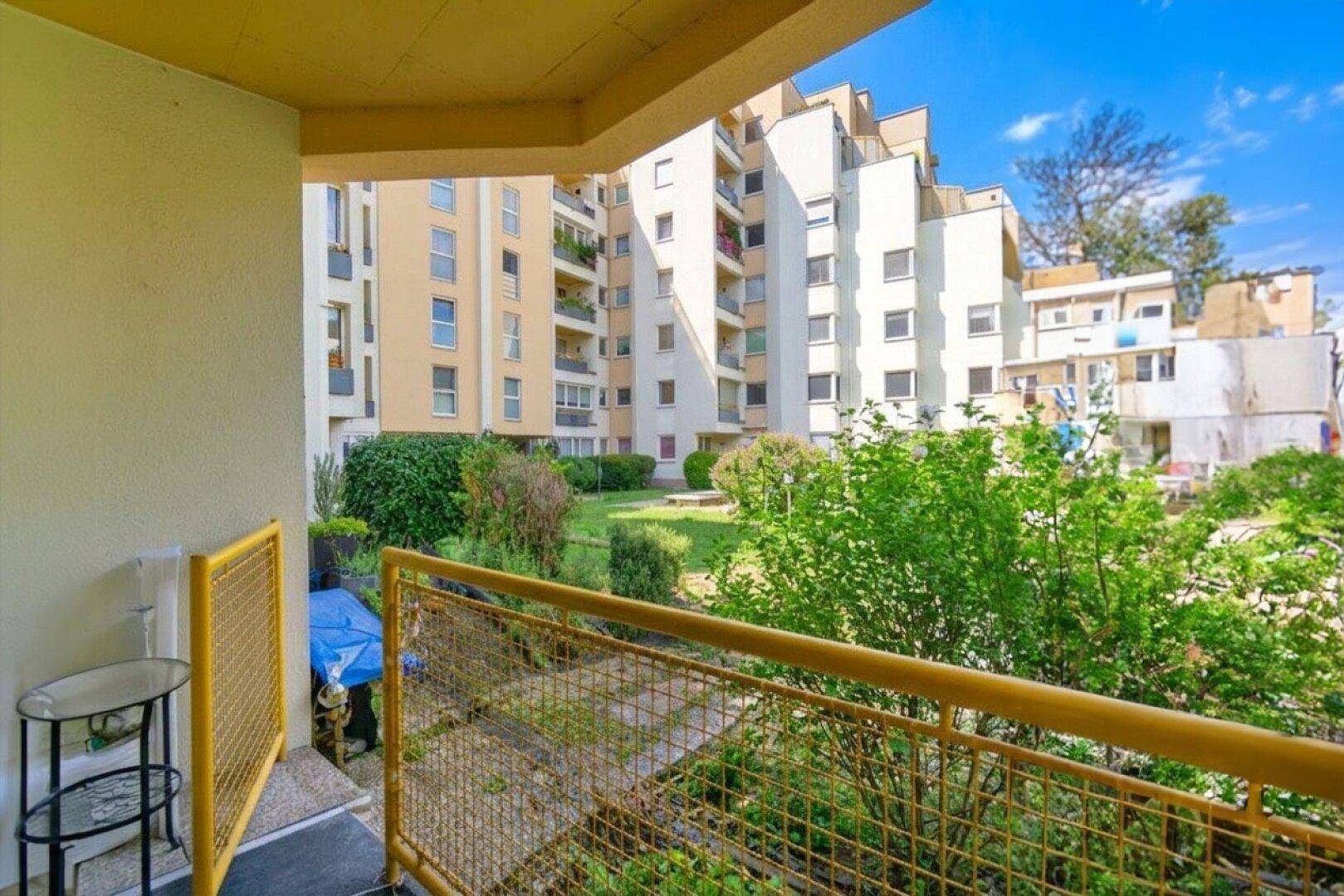 Loggia_Ausgang Garten