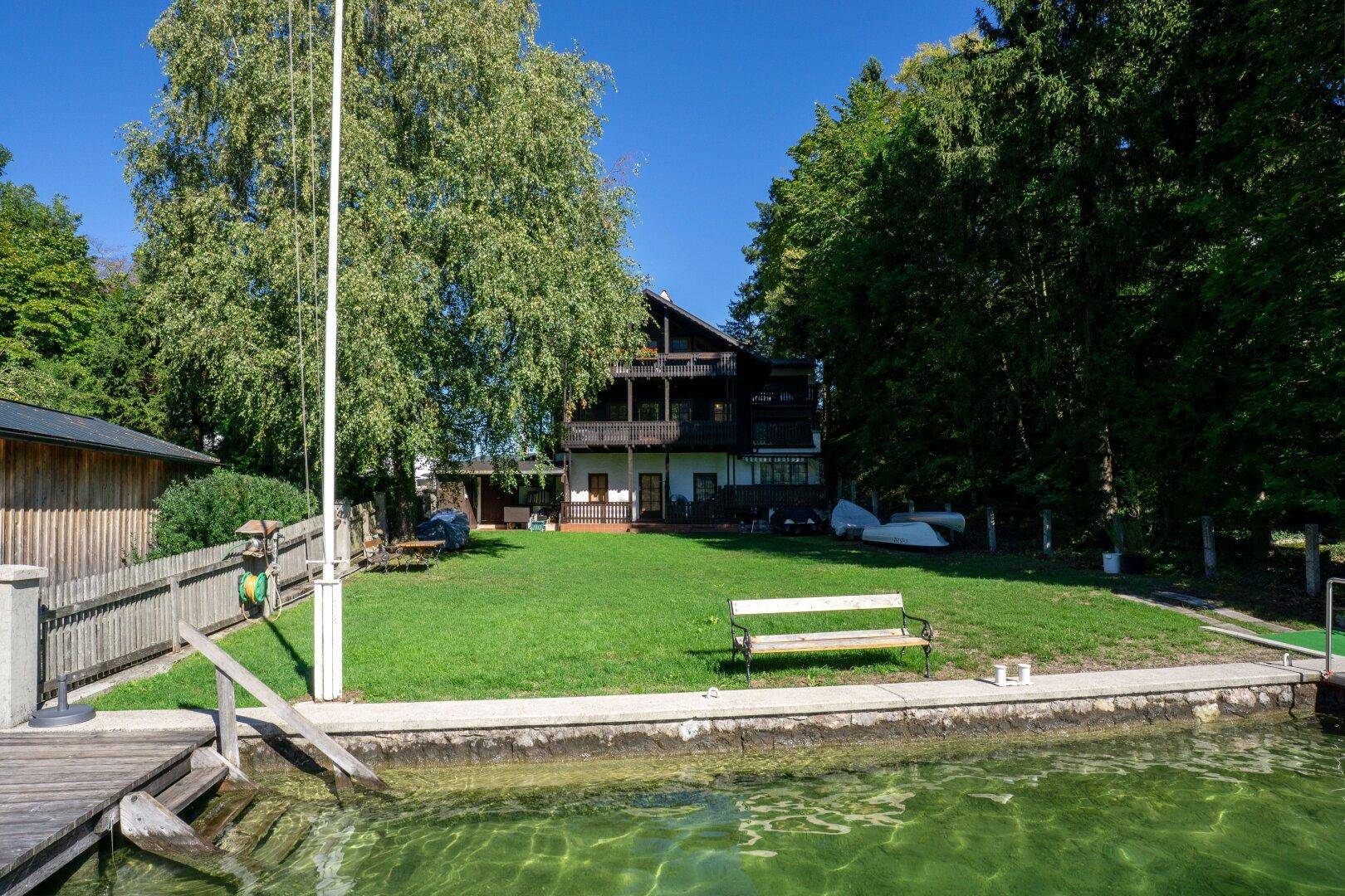 Unmittelbarer Seezugang vom Hausgarten aus