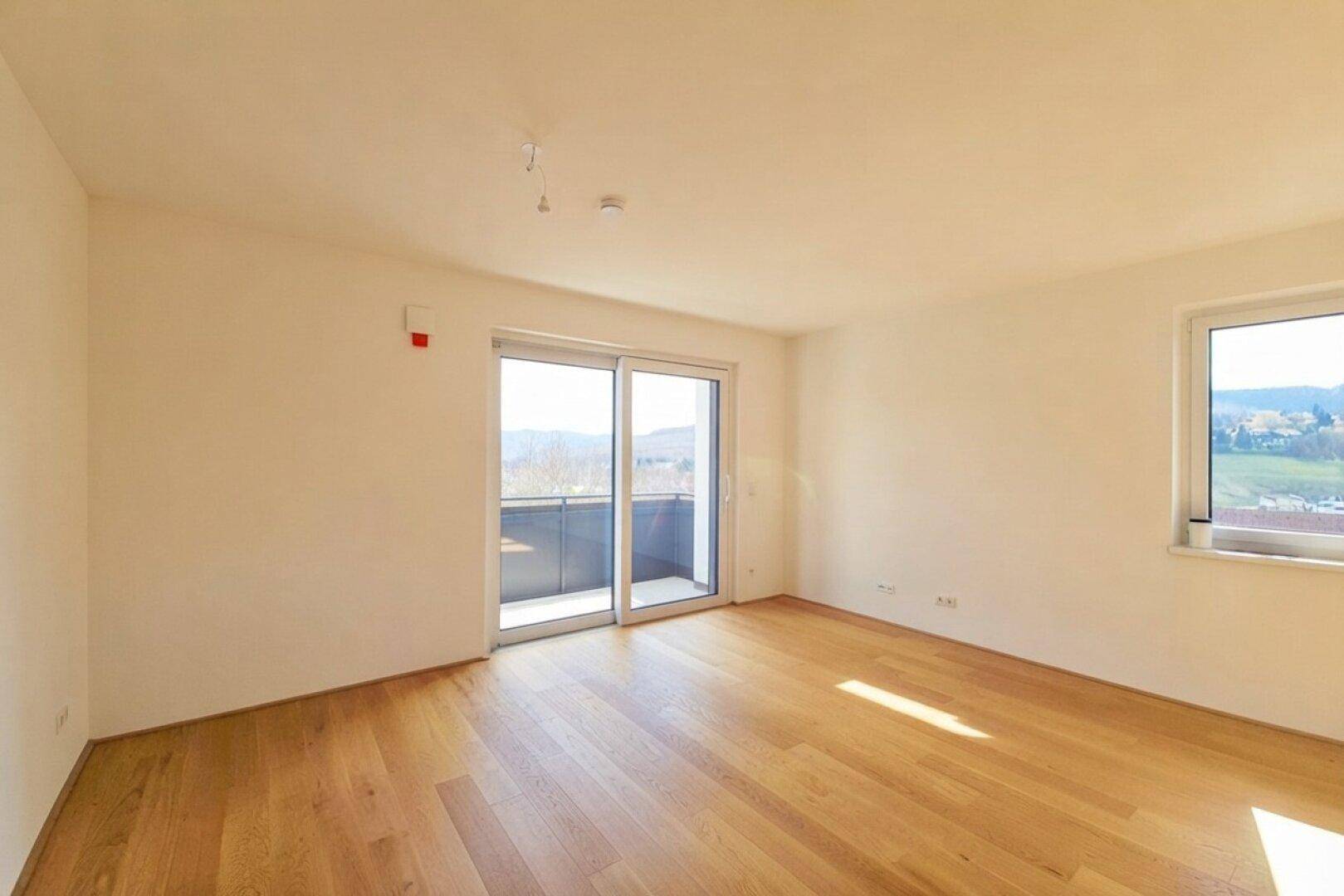 Wohnküche mit Ausgang auf die Loggia