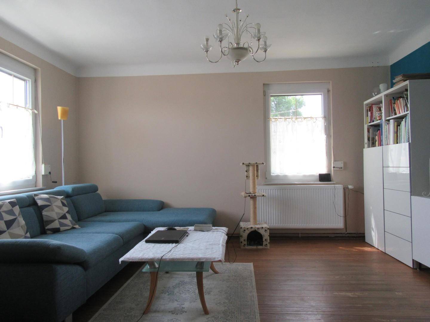 8 Wohnzimmer 1