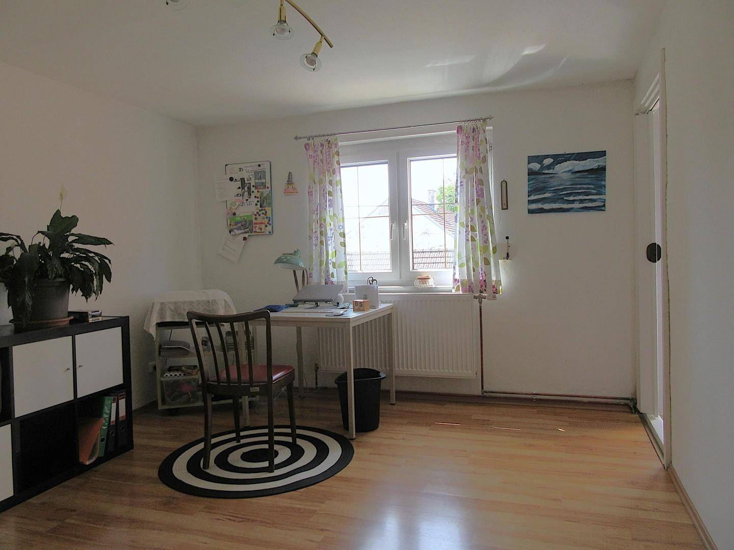 13 Zimmer DG