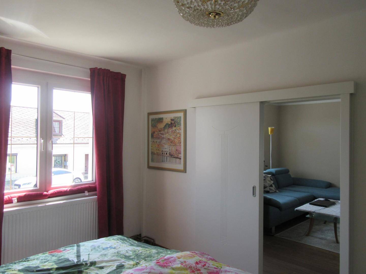7 Schlafzimmer